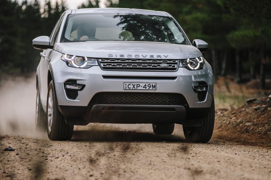  Land Rover Discovery Sport SE 2015 года  (AU) (фото 12 из 22)